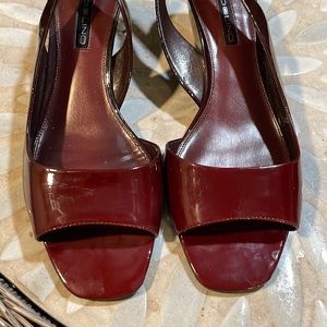 BRAND NEW Bandolino Woman's Open Toe Sling Back Sandal, wedge Heels size 9 1/2